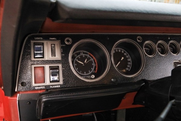 Несущий кузов, 8,5 с до сотни и 28 л на 100 км: опыт владения Dodge Coronet Super Bee 1969