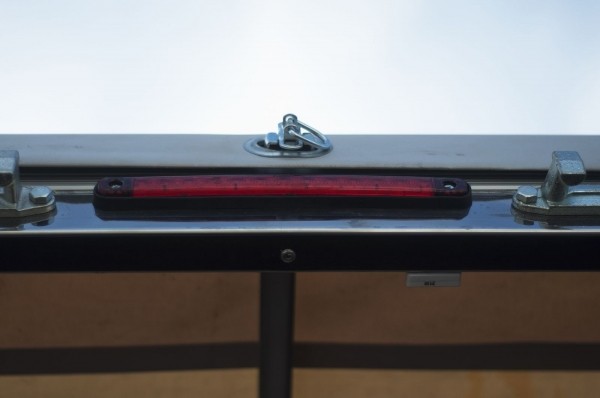 Тонна груза в полунесущем кузове: тест-драйв Lada Prima от завода ПромТех