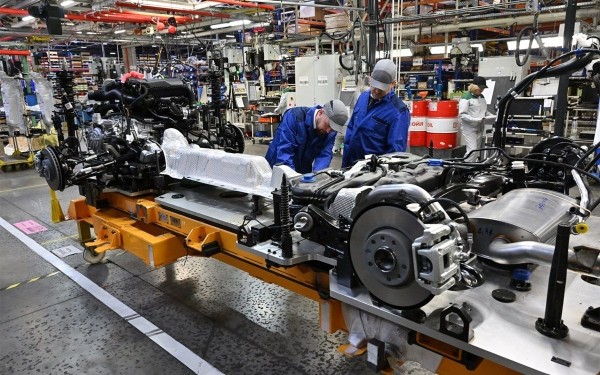 
            Завод Peugeot-Citroen в России перезапустят. Что там будут выпускать
        