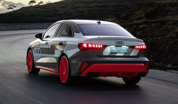 Обновленная Audi S3 станет мощнее и агрессивнее