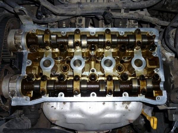 Замена прокладки клапанной крышки на Chevrolet Lacetti 14 и 16 Как и что нужно делать