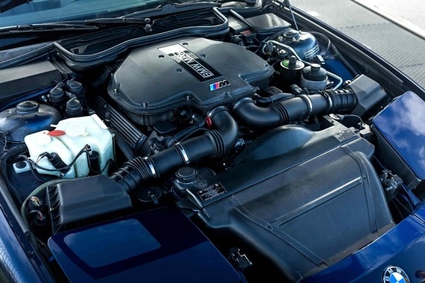Manhart MH8 5.0 V8: альтернативное купе M8 поколения E31 с мотором от BMW M5