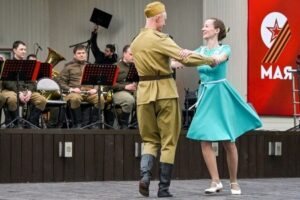 Выставки, мастер-классы и концерты: что ждет гостей московских парков в День Победы