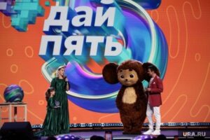 Удивительное шоу от Марины Синицкой на премии «Дай Пять» от СТС