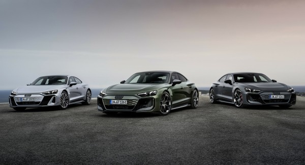Обновленный седан Audi e-tron GT представлен в трех версиях