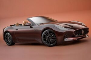 Дайджест дня: виноградный Maserati, рекордный Koenigsegg и другие события индустрии