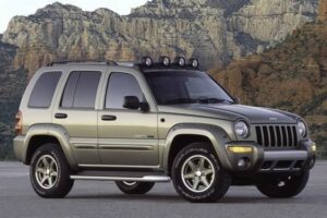 Американский компактный внедорожник Jeep Liberty