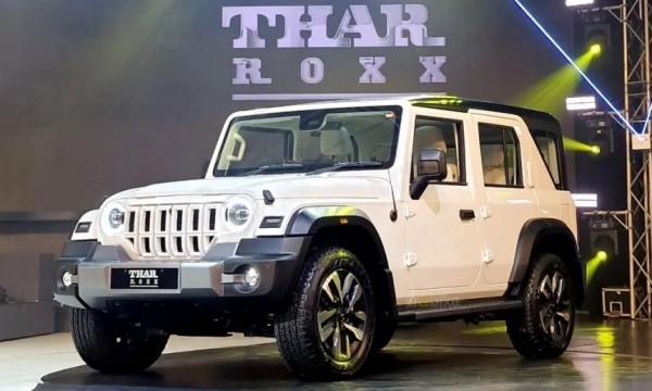 Обман зрения: пятидверный внедорожник Mahindra Thar Roxx