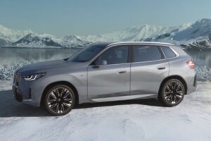 Кроссовер BMW X3 впервые обрел длиннобазную версию